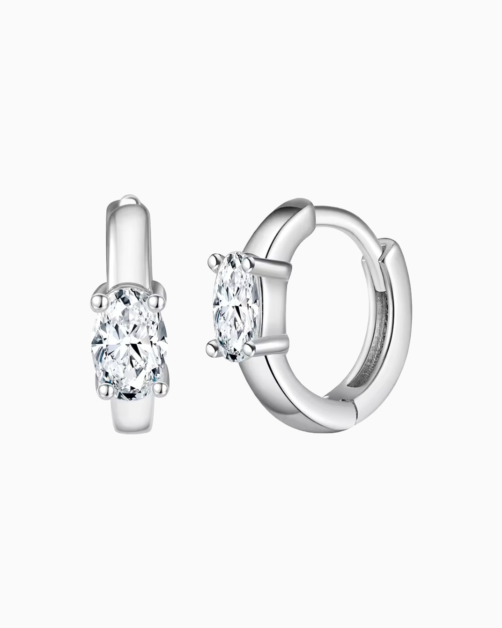 SPARKLAR EARRINGS.